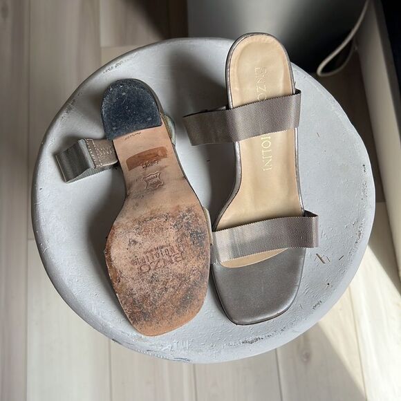 Silver Block Heels Size 5 1/2 Made in Italy MSRP $150 - Picture 3 of 4